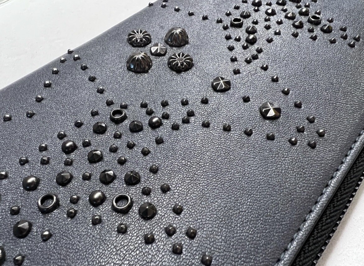 『HAMI 6248 金蛇腹』 Jimmy Choo Dark Gray Calfskin Leather Embellished Studded