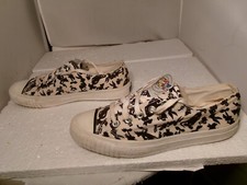 Vintage 1993 Keds Looney Tunes Canvas Sneakers Women 8.5 Bugs Bunny DaffeyD Twt