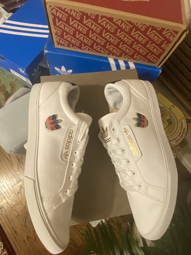 Nuevo Adidas Originales Elegante LO Mujer Talla 11 6FW2442 - Imagen 13 de 17