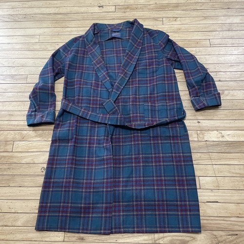 Vtg. Pendleton Virgin Wool Robe Belted Adult Made USA Green Purple Tartan Plaid