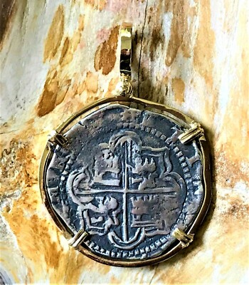 ATOCHA Münzanhänger 14k Goldrahmen mit 8 echten Schatzmünzen Schiffbruch Schmuck