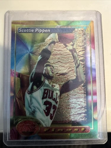 1993-94 Topps Finest - Scottie Pippen #208