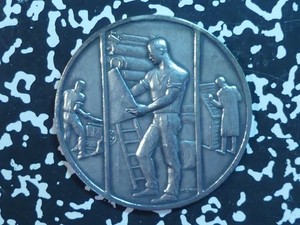 CB-173: GERMAN, Silver Medal, 1930, SY & Wagner, Berlin,0.990, 44.8 g