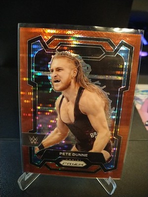 2024 Panini Prizm WWE - Pete Dunne #131 Red Pulsar Prizm /399
