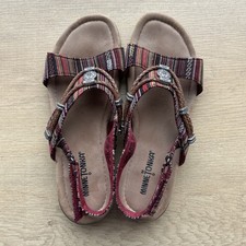 Minnetonka 360 Comfort Sandals Women's 8N Aztec Western Concho Boho Hippie