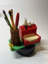 Snoopy Post it note Holder desk organizer sticky note Pen Pencil Holder
