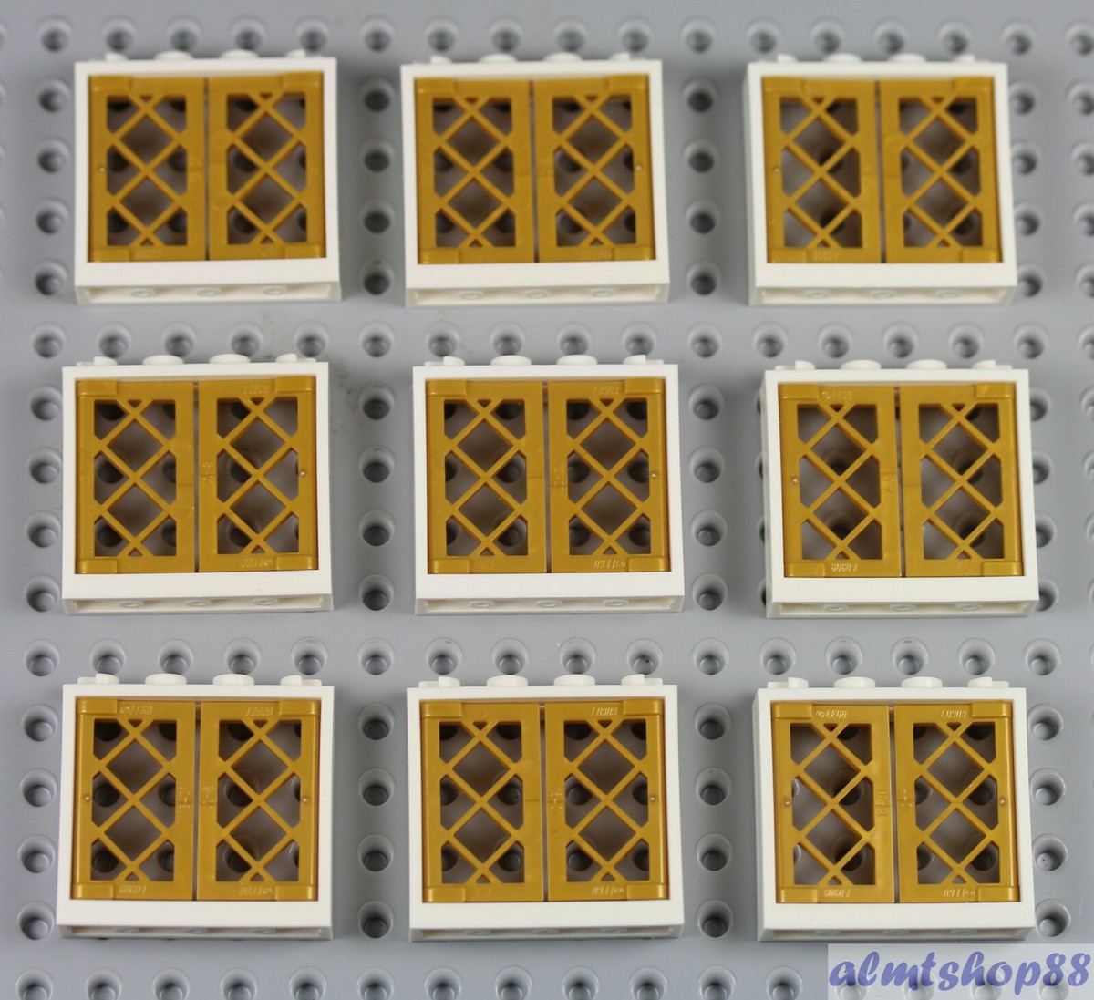 LEGO - 1x4x3 White Windows w/ Pearl Gold Lattice Pane Part 60594