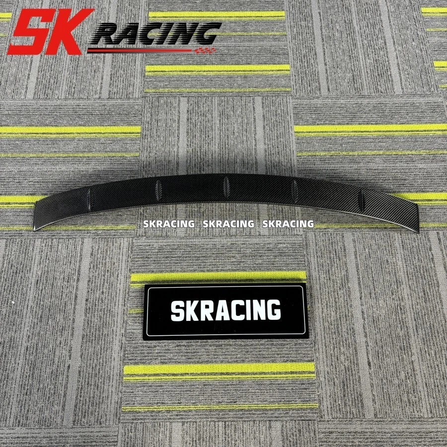 Alerón de maletero de techo de fibra de carbono real 1 pieza para Cadillac CT6 2016-2018 Foto 3 de 4