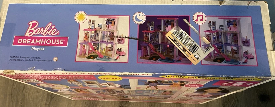 Barbie DreamHouse con 10 áreas de juego, 75+ muebles y accesorios, luces y sonidos. Foto 3 de 4