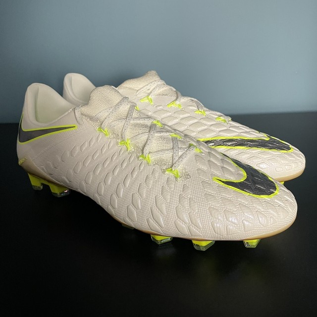 nike hypervenom phantom 3 white volt