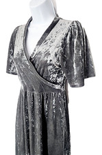 Tea U Rose Gray Crushed Velvet Short Sleeve Wrap-Front Dress w/Pockets Womens SM