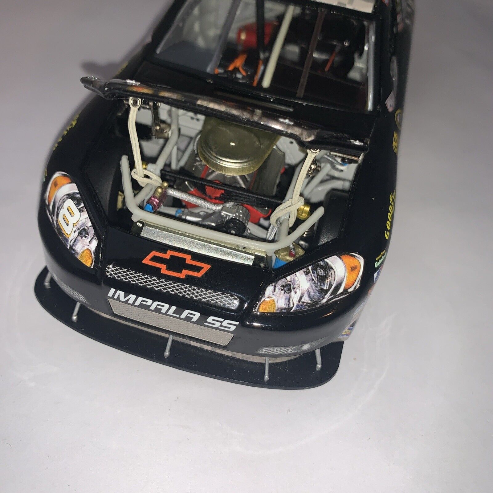 Foto 6 di 17