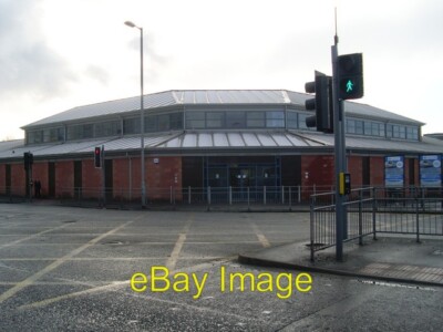 Photo 6x4 Cardonald Medical Centre Local health care facility on Paisley  c2009