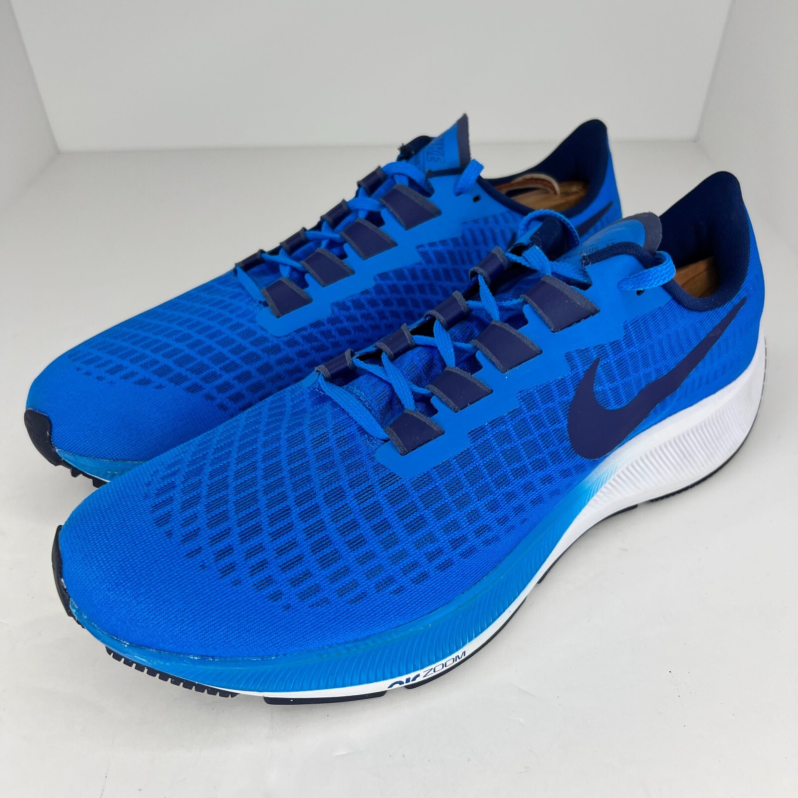 Nike Mens BQ9646-400 Photo Blue Air Zoom Pegasus 37 Mesh Size 12 Running Shoes