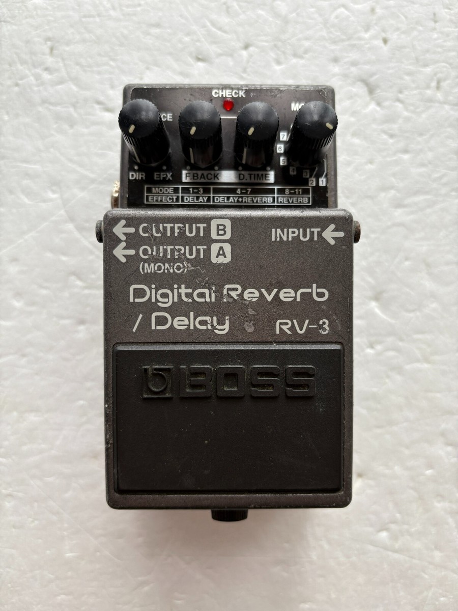 Boss RV-3 Digital Reverb Delay Guitar Effect Pedal Used from