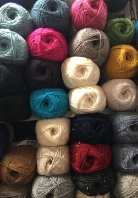 Lang Yarns Jawoll Superwash Sockenwolle uni, 4,7,23,25,60,69,84,98,150, 198, 219