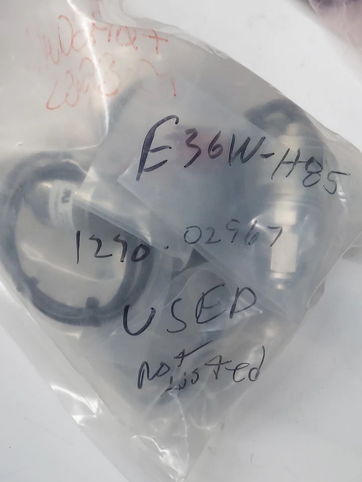 AMAT 1270-02967 E36W-H85 ABSOLUTE PRESSURE SWITCH 100 TORR 7pc AVAILABLE  MIA  - Image 3 of 4