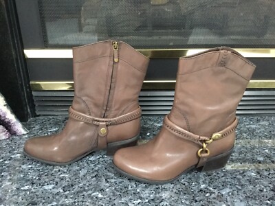 B. MAKOWSKY Brown Leather Hudson Harness Boots ~ Size 7.5M ~ 2  Heel ~ Nice