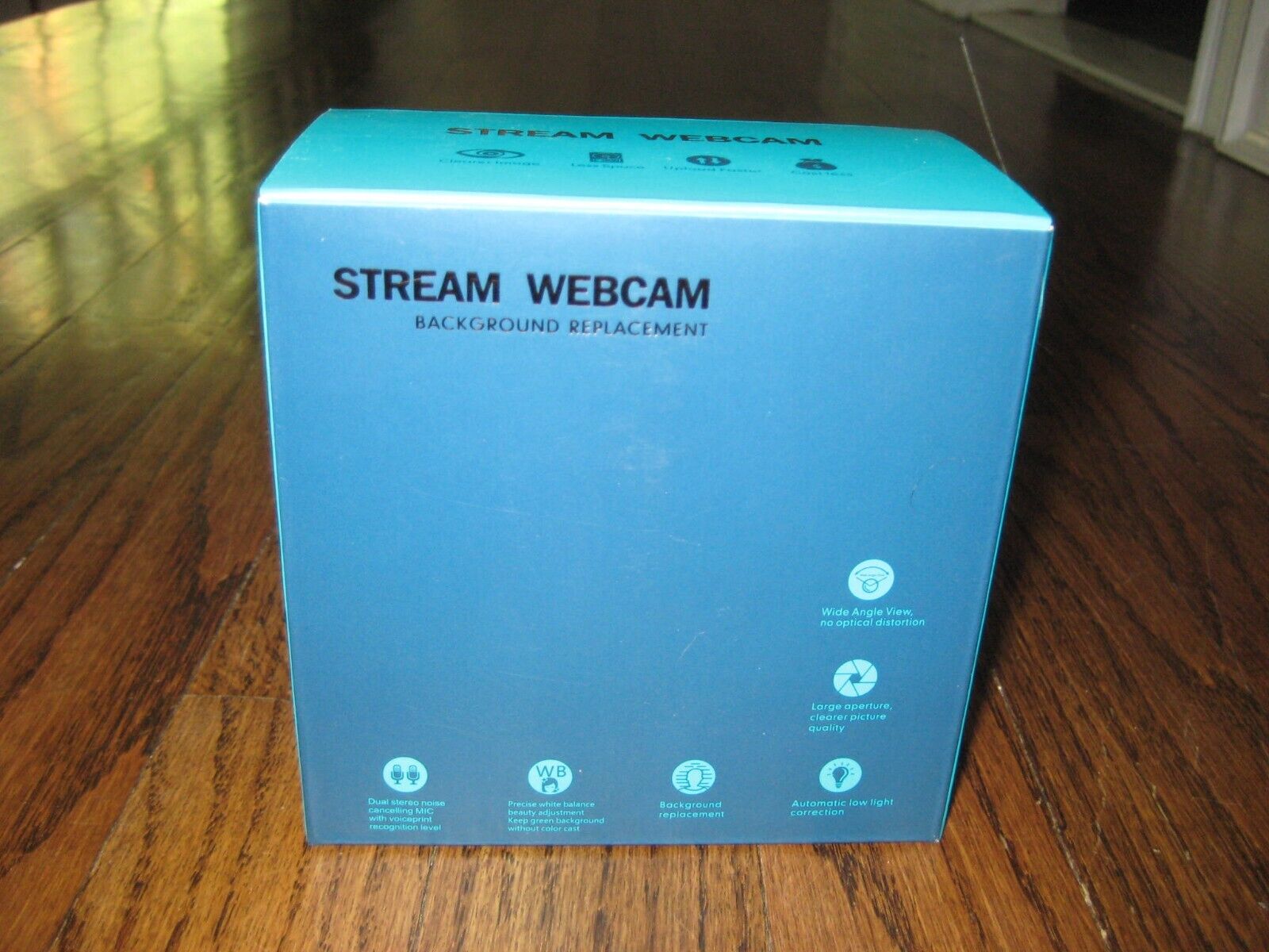 Camera thay nền phông streaming Webcam VITADE PC Youtube là một trong những sản phẩm tối ưu cho các streamer và nhà làm video. Điều chỉnh nền phông bằng phần mềm của Webcam giúp cho video của bạn trở nên chuyên nghiệp và chất lượng hơn. Hãy thử nghiệm sản phẩm này và cảm nhận những tiện ích mà nó mang lại bạn nhé!