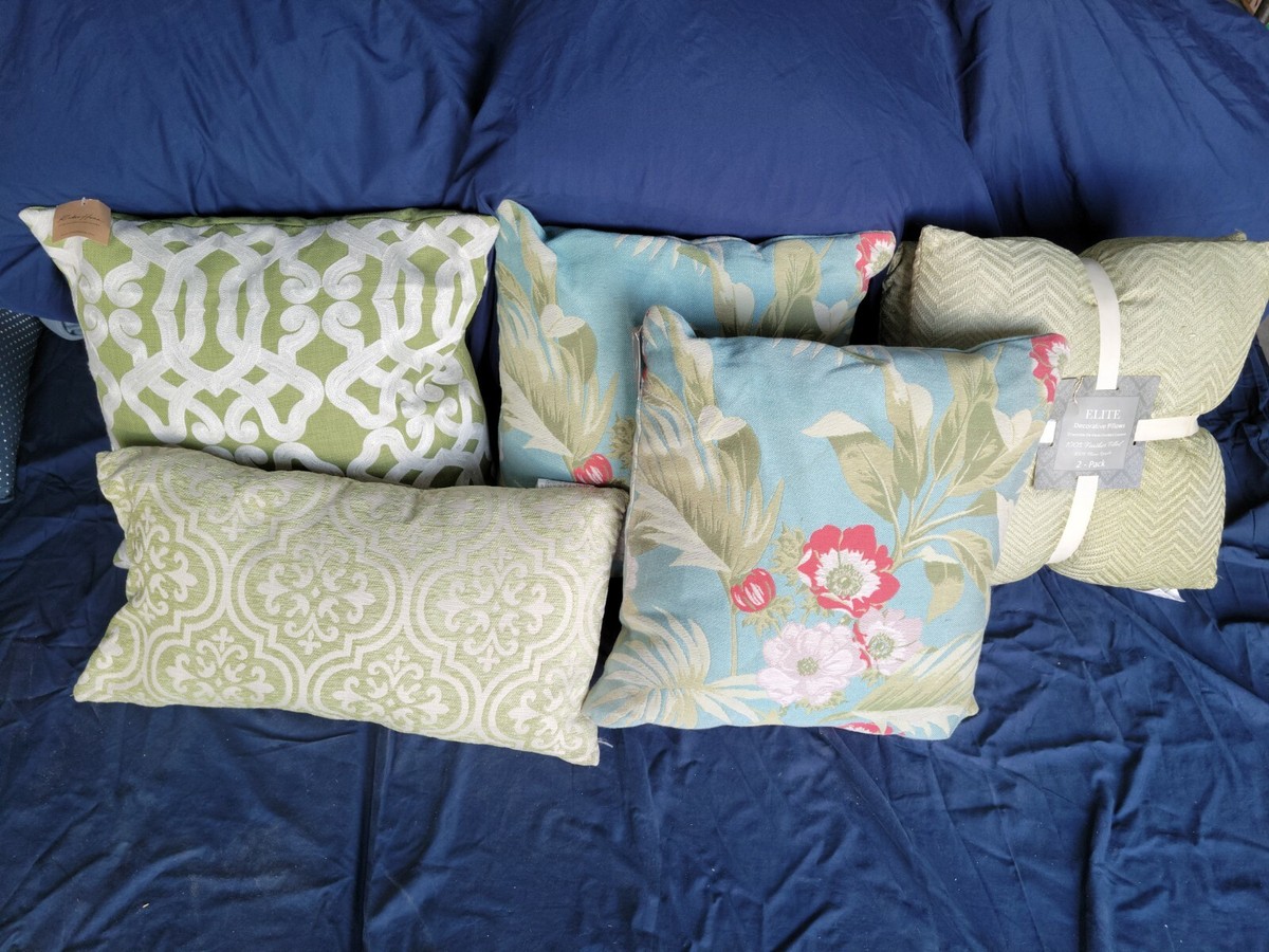 Set of Decorative Pillows, Tommy Bahama& Rodeo Home, Green