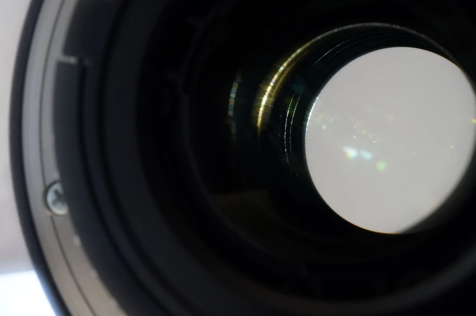 Tamron B003 AF 18-270mm f3.5-6.3 Di-II VC LD IF Macro Lens Nikon Made in Japan - Image 4 of 4