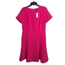 Ann Taylor Crepe Fit and Flare Midi Dress Size 8 Pink NWT Light Mark on Back