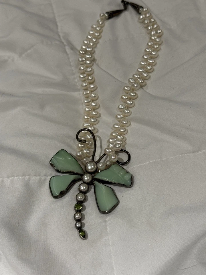 Echo of The Dreamer 项链 - 珍珠和蜻蜓 — 第 4/4 张图片