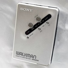 SONY WM-EX677 1999 Silver Walkman Vintage Cassette Player Made in Japan Tested