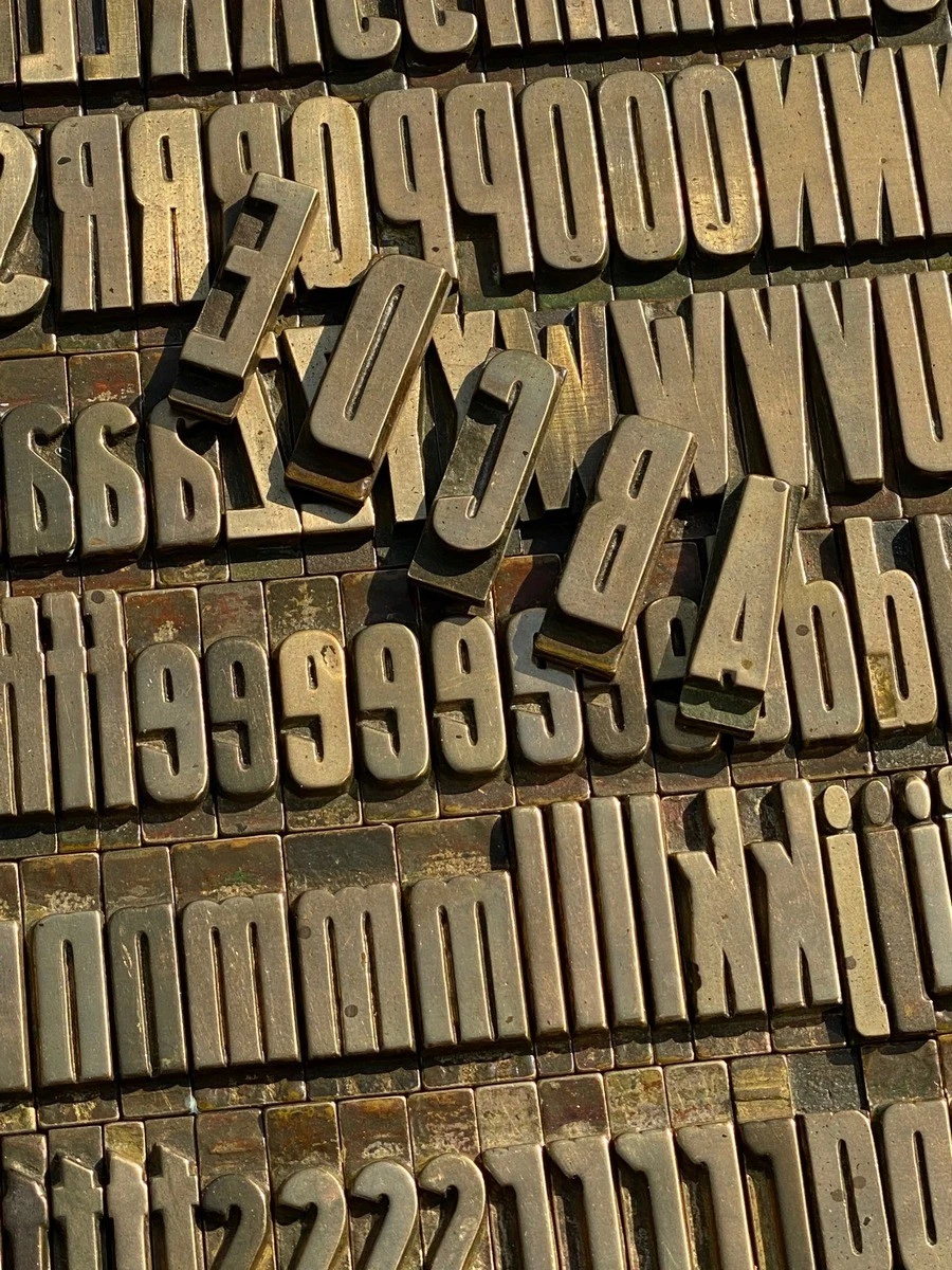 Prägeschrift 35 mm Messingschrift Buchbinder Messing Prägen Leder Buch Grotesk