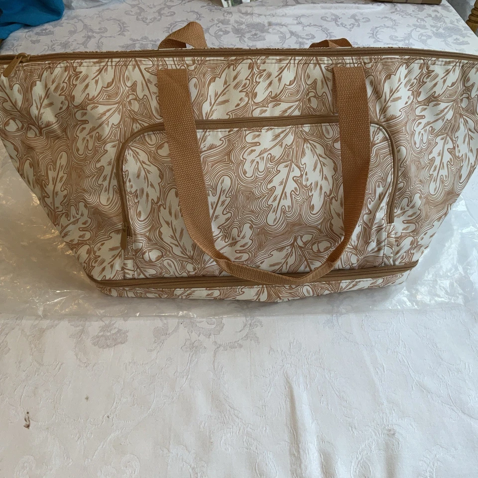 全新!! Thirty One烘焙派对冷藏箱(秋收) — 第 3/4 张图片