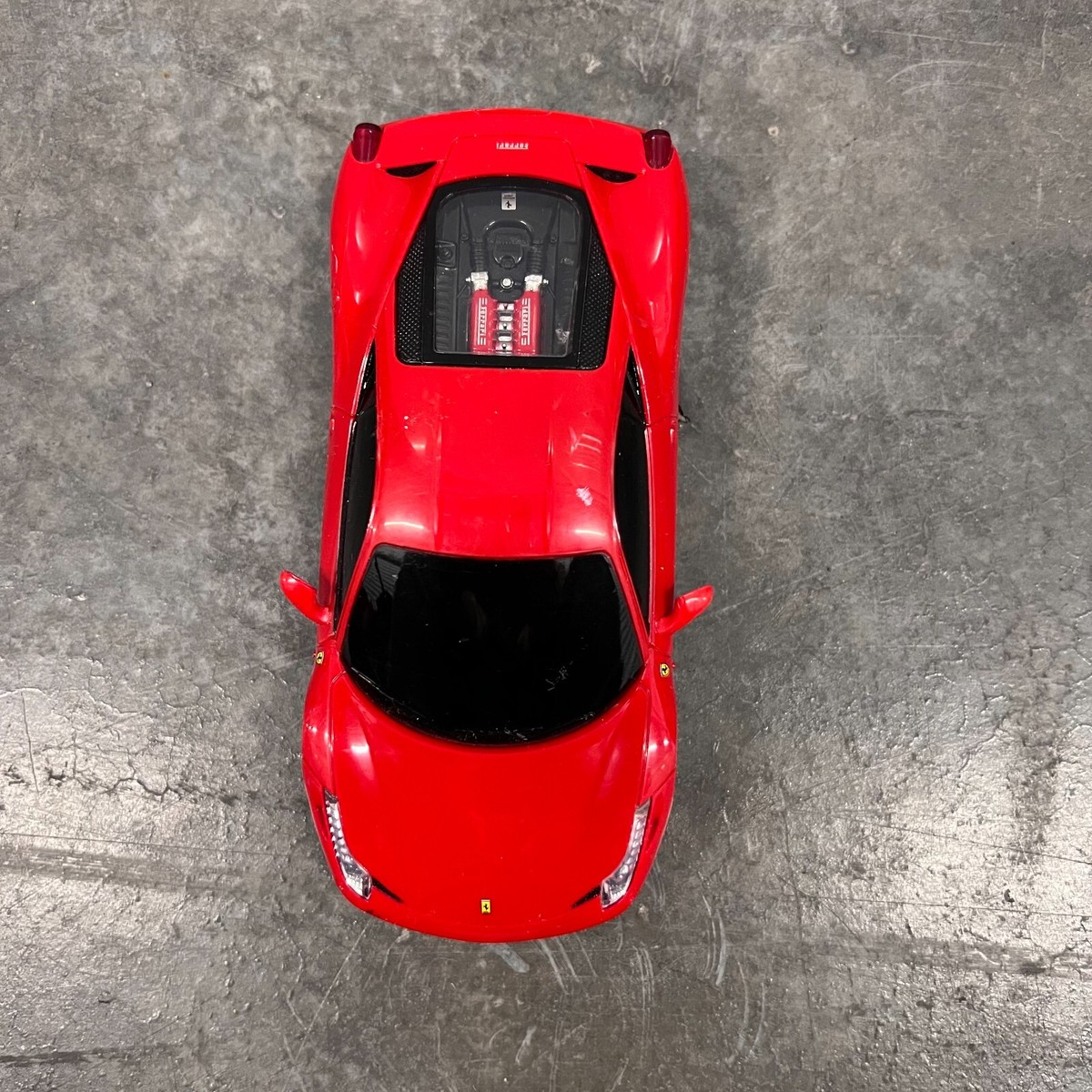 Ferrari 458 Italia 赤　1/12 ラジコン　本体のみ　置物 Ferrari 458 Italia Remote Control Toy Car for Kids Battery Powered
