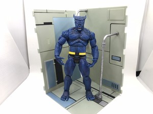 diamond select beast