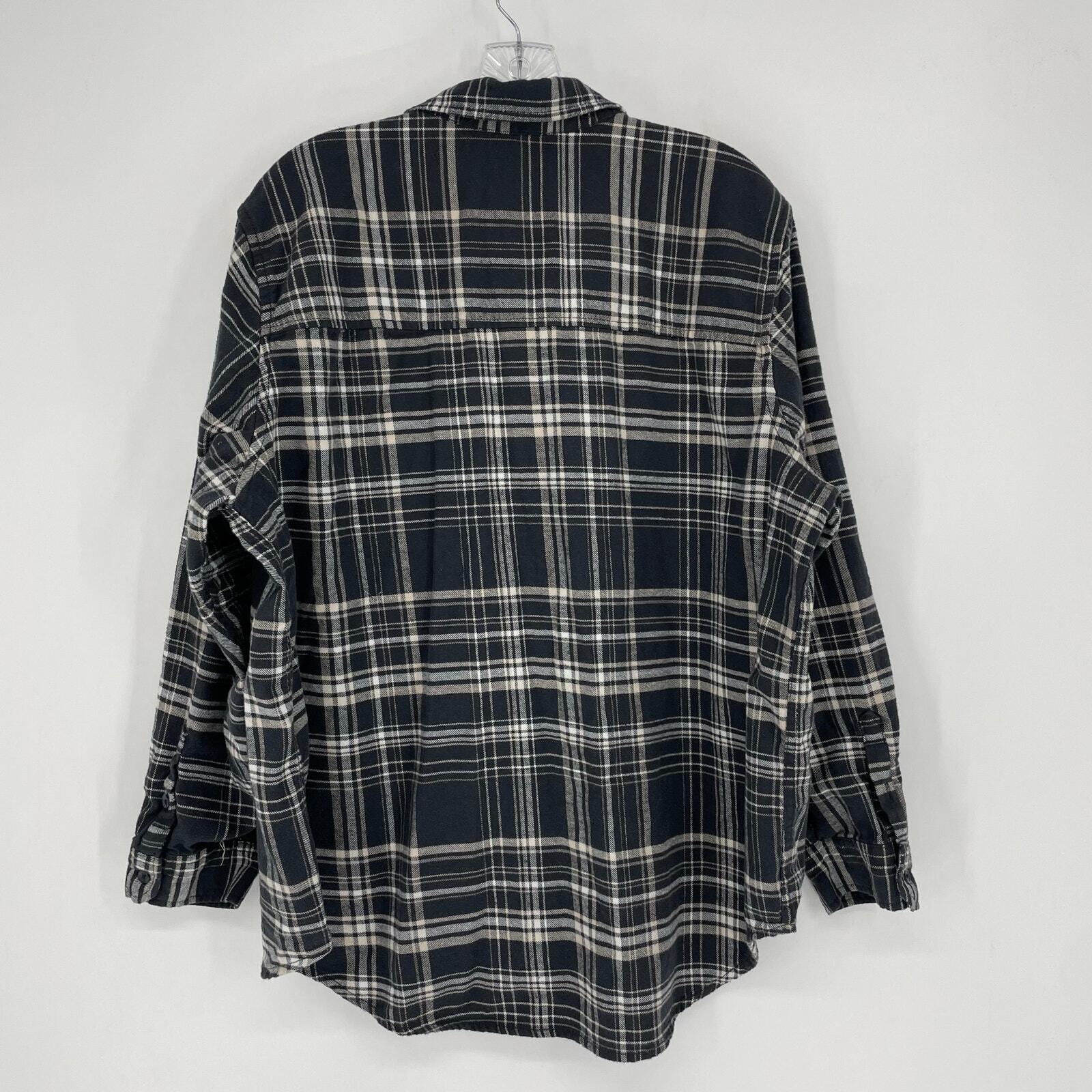 Universal Thread Long Sleeve Button-Up Plaid Top … - image 6