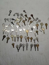 Vintage Mixed Lot of Assorted Keys Cole Russwin GM Cadillac and More!
