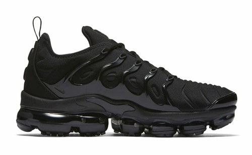 Nike Air VaporMax Plus Triple Black 