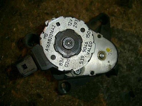 Mercedes-Benz A-Klasse W168 Stellmotor Heizung A1688201442