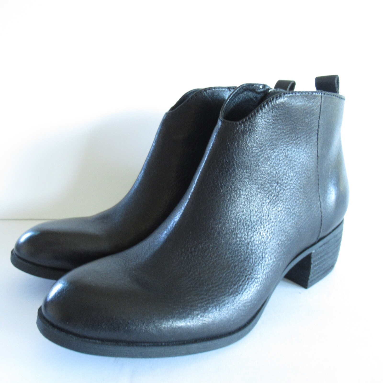 sofft coleta leather booties