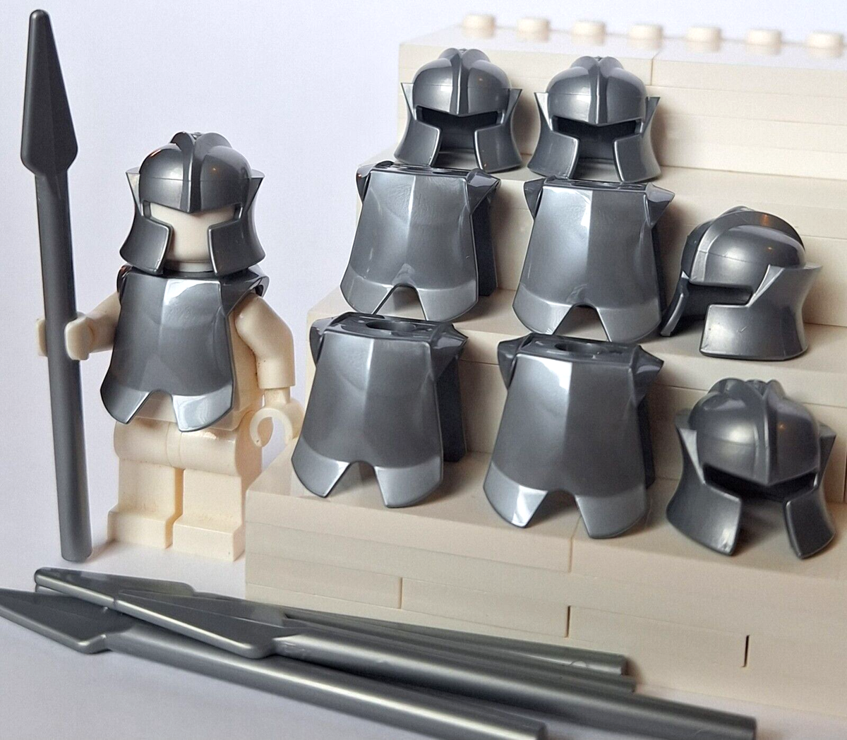 LEGO 21348 Dark Knights orc HELMET silver met. ARMOR castle