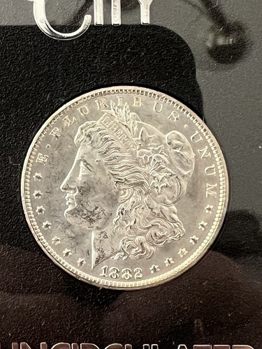 1882-CC MORGAN DOLLAR GSA - NICE CHOICE BRILLIANT UNCIRCULATED W/ BOX/COA! - Picture 3 of 5