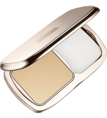 LA MER The Soft Moisture Powder Foundation SPF30 Shade 61 SUNRISE 9.5g / .33oz