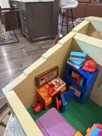 LEGO 71006 The Simpsons House No Minifigs and 1 missing piece
