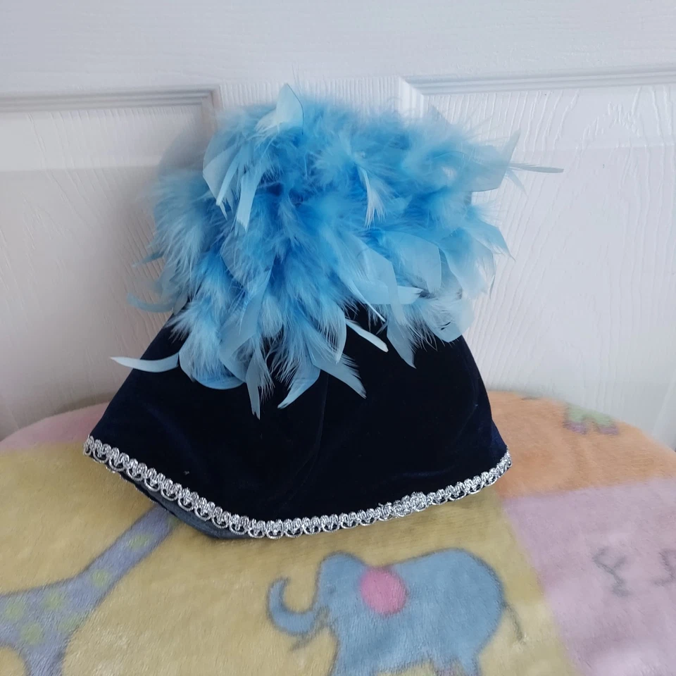 Tocado tradicional kazajo (Takiya) 22" azul con plumas, hecho a mano Foto 2 de 3