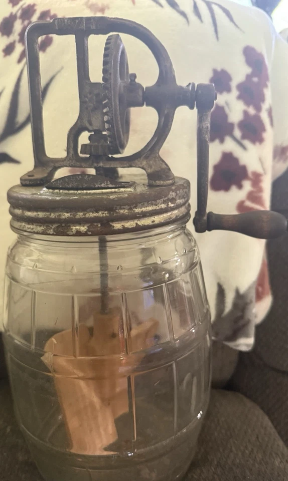 Batidora de mantequilla Daizy antigua 40 Foto 2 de 2