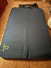 QOMOTOP SELF-INFLATING SLEEPING PAD MATTRESS 2 PERSON 79”x 52”