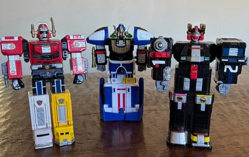 Vintage 1990's Power Rangers robots VTG toys collectible