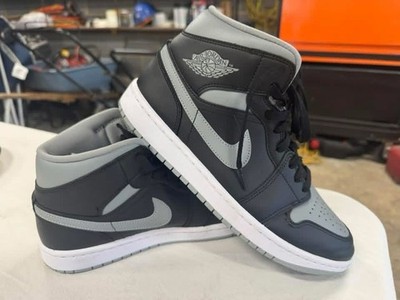 Nike Air Jordan 1 Mid Black Grey White Womens Size 10. Great Shape