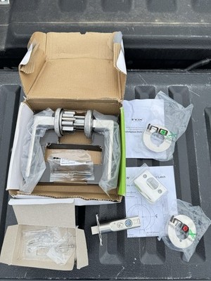 INOX RA 345L462-32 RA Rosette 345 Tokyo Lever TL462 Privacy Latch Set