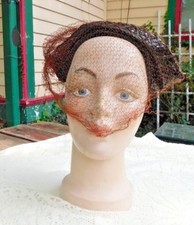 VINTAGE 1950's CHRUCH STYLE HAT WITH BROWN VEIL