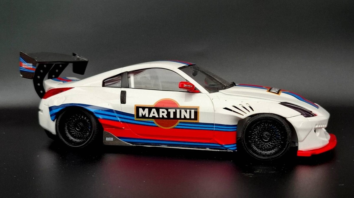 TAMIYA 1/24 NISSAN 350Z MARTINI Model | eBay