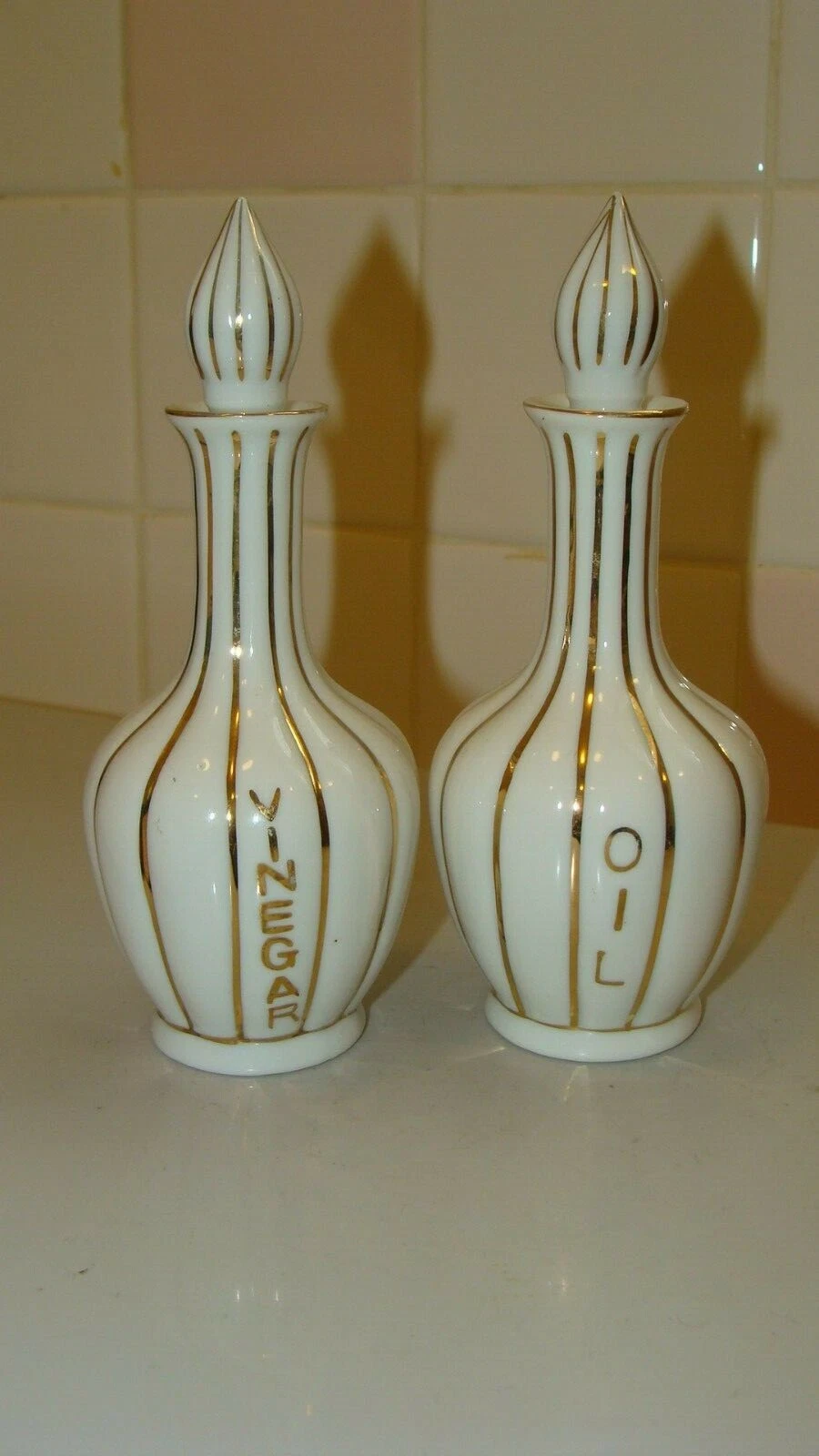 Vintage An IRICE Hand Painted Product Porcelain/Ceramic Vinegar & Oil Set